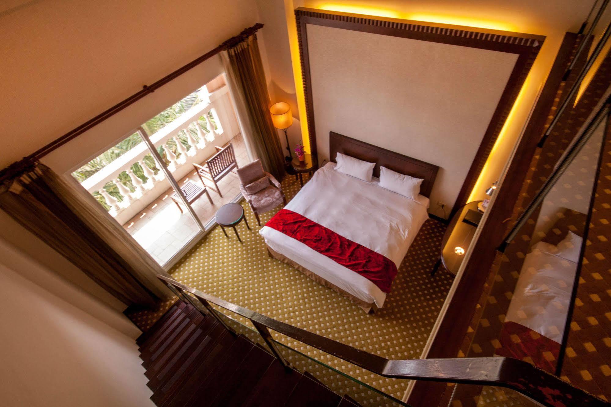 Les Hotel Тайнань Екстер'єр фото